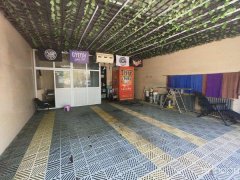 C10779昌吉市滨河南路花间集洗车房转让