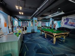 C10781粮校市场商圈二楼300平台球厅转让