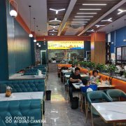 C10783位于奎屯市迎宾大道万盛紫金苑附近店面转让