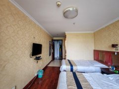 C10794粮校市场唐山街宾馆转让