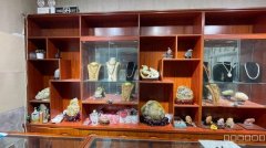 C10809位于昌吉北公园东路附近旺铺转让