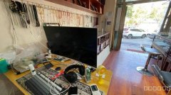 C10809位于昌吉北公园东路附近旺铺转让