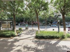 C10288建委家属院旁沿街商铺转让