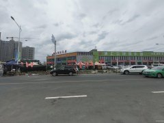 C10816米东区通汇农产品批发市场旺铺转让