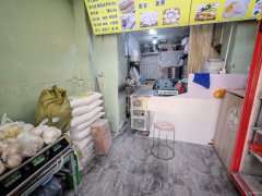 C10830广汇京都小区28平切面店转让