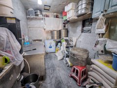 C10830广汇京都小区28平切面店转让