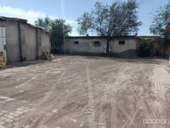 （成功案例）C10846位于呼图壁县五工台镇附近院落占地8亩