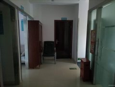 C10862位于昌吉市中山北路宏鑫家园附近临街商铺出租