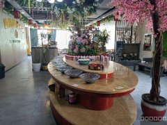 C10867位于五家渠市贝鸟语诚小区门口餐饮旺铺转让