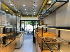 C10865天山区翠泉路鲁班温馨花园糕点店转让