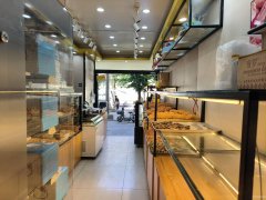 C10865天山区翠泉路鲁班温馨花园糕点店转让