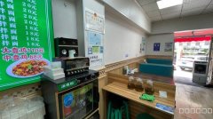 C10873乌市东后街营业中餐厅转让