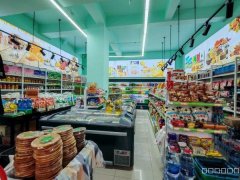 C10880和顺花园2期86平超市转让