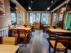 C10881人民电影院100平餐厅转让