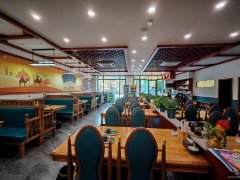 C10888呼图壁西市南路四季花城附近225平餐厅转让