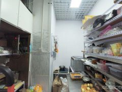 C10903天然理想城经营中蛋糕店转让