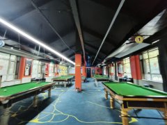 C10907米东区广兴西街米东新天地三期经营中台球厅转让