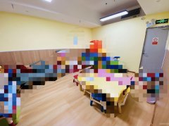 C8694位于昌吉市健康东路海棠小镇店面出租