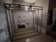 C10933阜康市商贸城农贸市场66平切面店转让