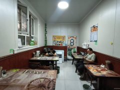 C10936米东区金戈壁路附近经营中凉皮店转让