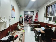 C10936米东区金戈壁路附近经营中凉皮店转让