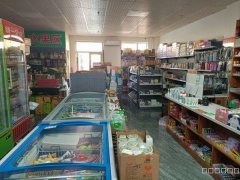 C10951位于阜康市阜港绿苑小区门口超市转让