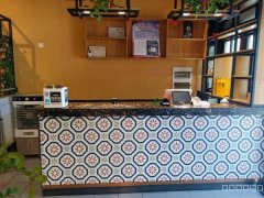 C10952位于五家渠市经营中餐饮旺铺低价转让