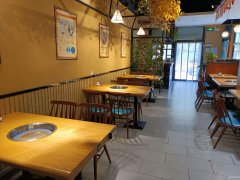 C10952位于五家渠市经营中餐饮旺铺低价转让