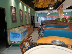 C10952位于五家渠市经营中餐饮旺铺低价转让