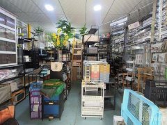 C10959昌吉日杂街经营中店铺转让