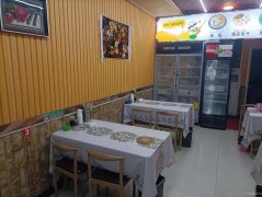C10960位于昌吉市建设路仁和家园附近临街餐饮店转让