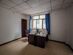 C10961七道湾南路260平旺铺出租