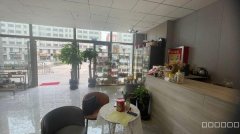 （成功案例）C10969位于昌吉学院附近融投小镇附近花店转让