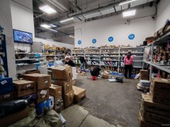 C10966德汇万达80平快递驿站转让