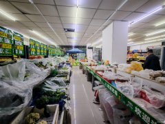 C10980嘉和园馨园5栋170平果蔬店转让