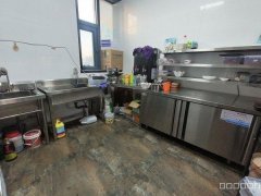 C10985野马时光夜市进出口好位置店铺转让