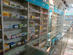 C10995位于昌吉市延安南路光明巷市场附近临街药店转让