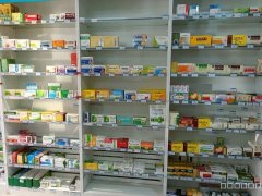 C10995位于昌吉市延安南路光明巷市场附近临街药店转让