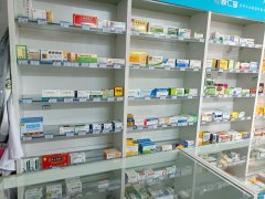 C10995位于昌吉市延安南路光明巷市场附近临街药店转让