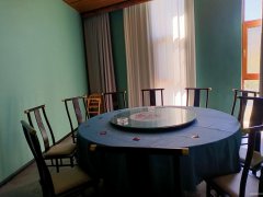 C11025位于昌吉市石河子西路嘉顺小区附近临街门面出租