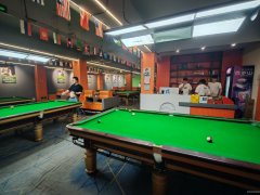 C11038粮校市场300平尊爵台球厅转让