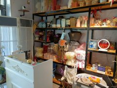 C11045位于昌吉市长宁南路经营中鲜花烘焙店转让