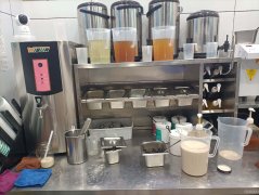 C11055位于昌吉市北京北路临街饮品店转让