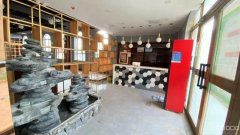 C11062位于奇台县煤电煤化小区临街二楼商铺出租