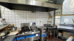 （成功案例）C11065位于五家渠新华东街贝鸟逸轩小区门口餐