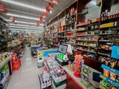 C11069金阳卫星花园附近144平超市转让