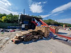 C11071长春北路奥特莱斯附近废品打包站转让