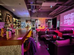 C11083壹兴坊130平酒吧转让