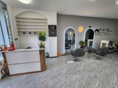 C11106美林花园80平美发美甲店转让