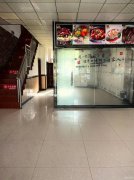 C11127位于昌吉河畔佳苑旺铺出租